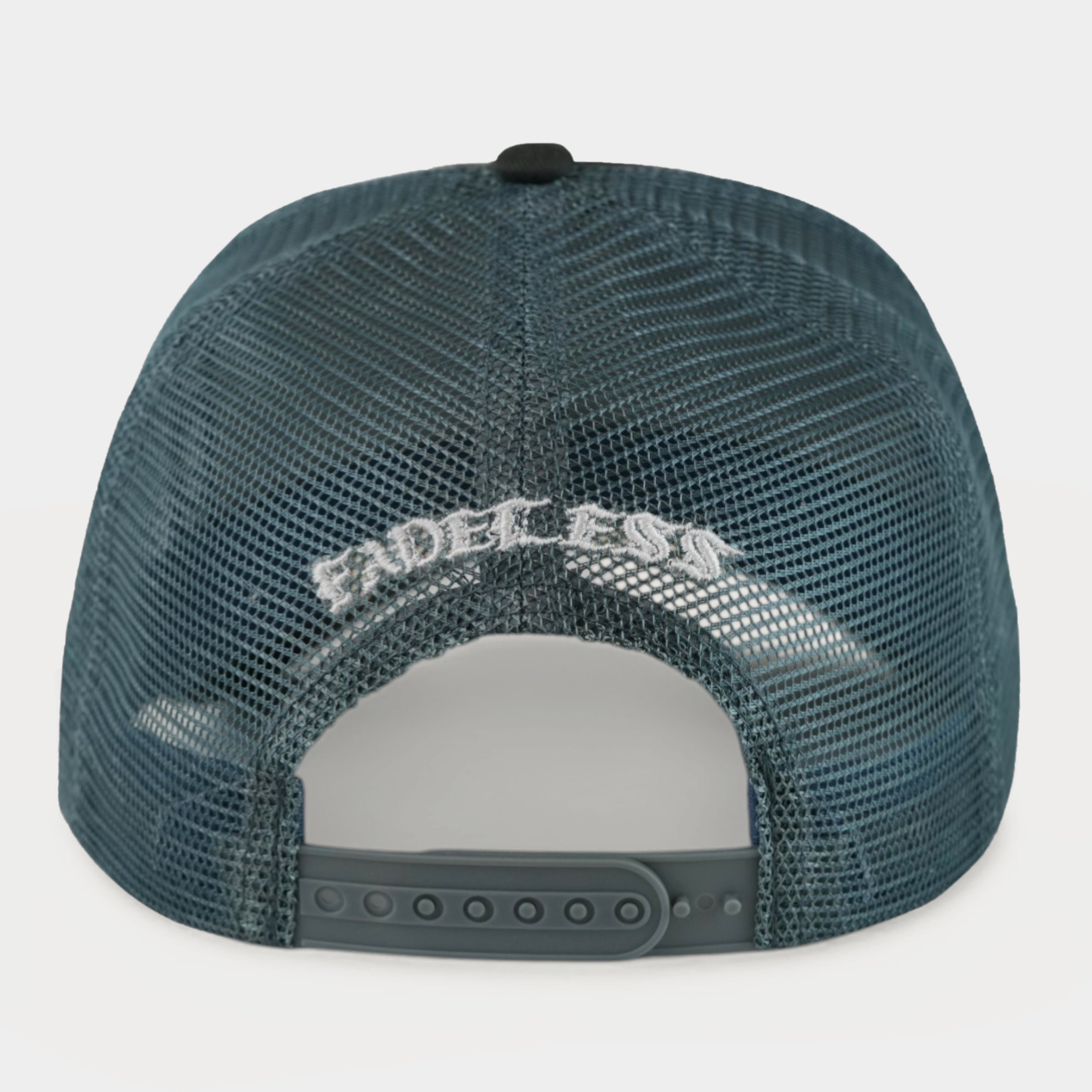 Fadeless FDLSS kasket i røggrå med mesh-bagside og snapback-lukning