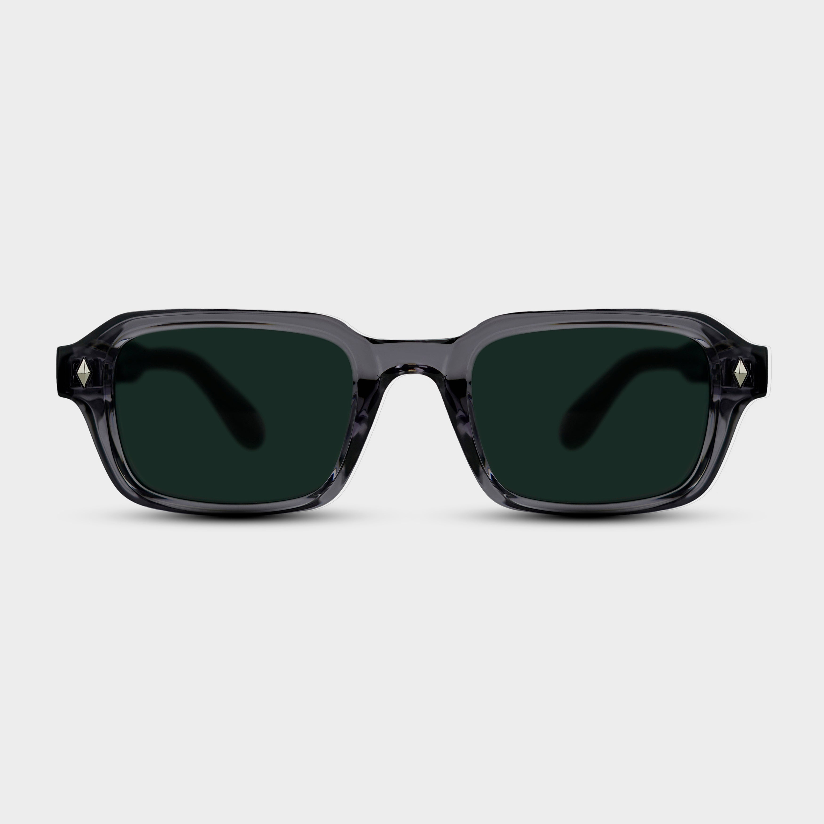 Solbriller med mørkegrå stel og grønne glas