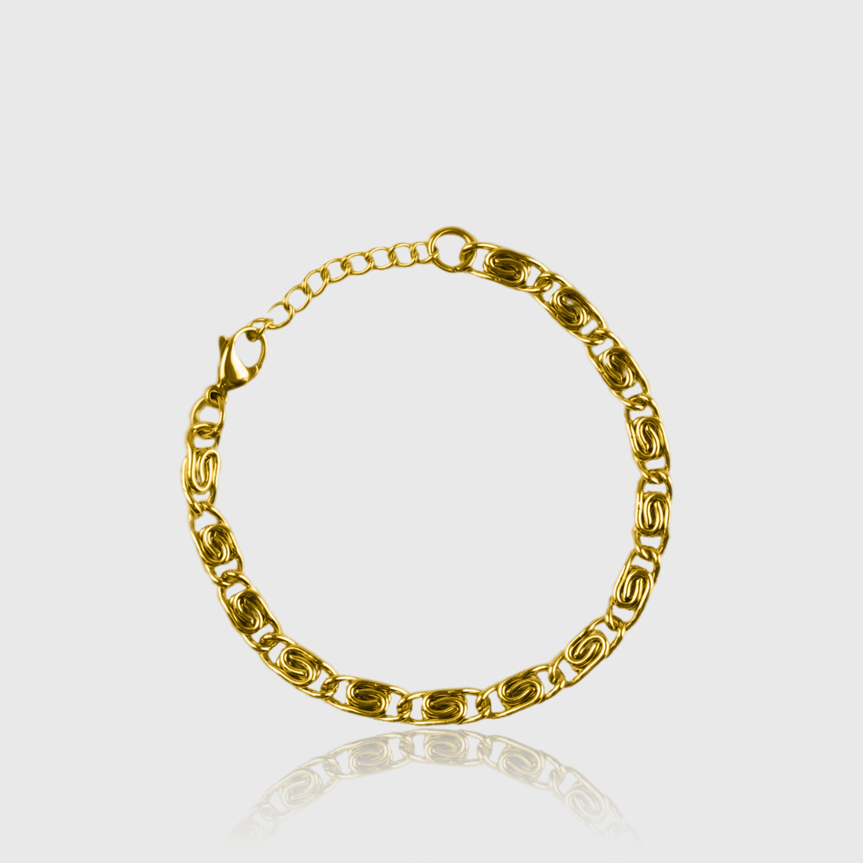 Guldbelagt herrearmbånd med spinalmønster og lås