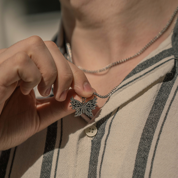 Butterfly Halskæde - Sølvfarvet