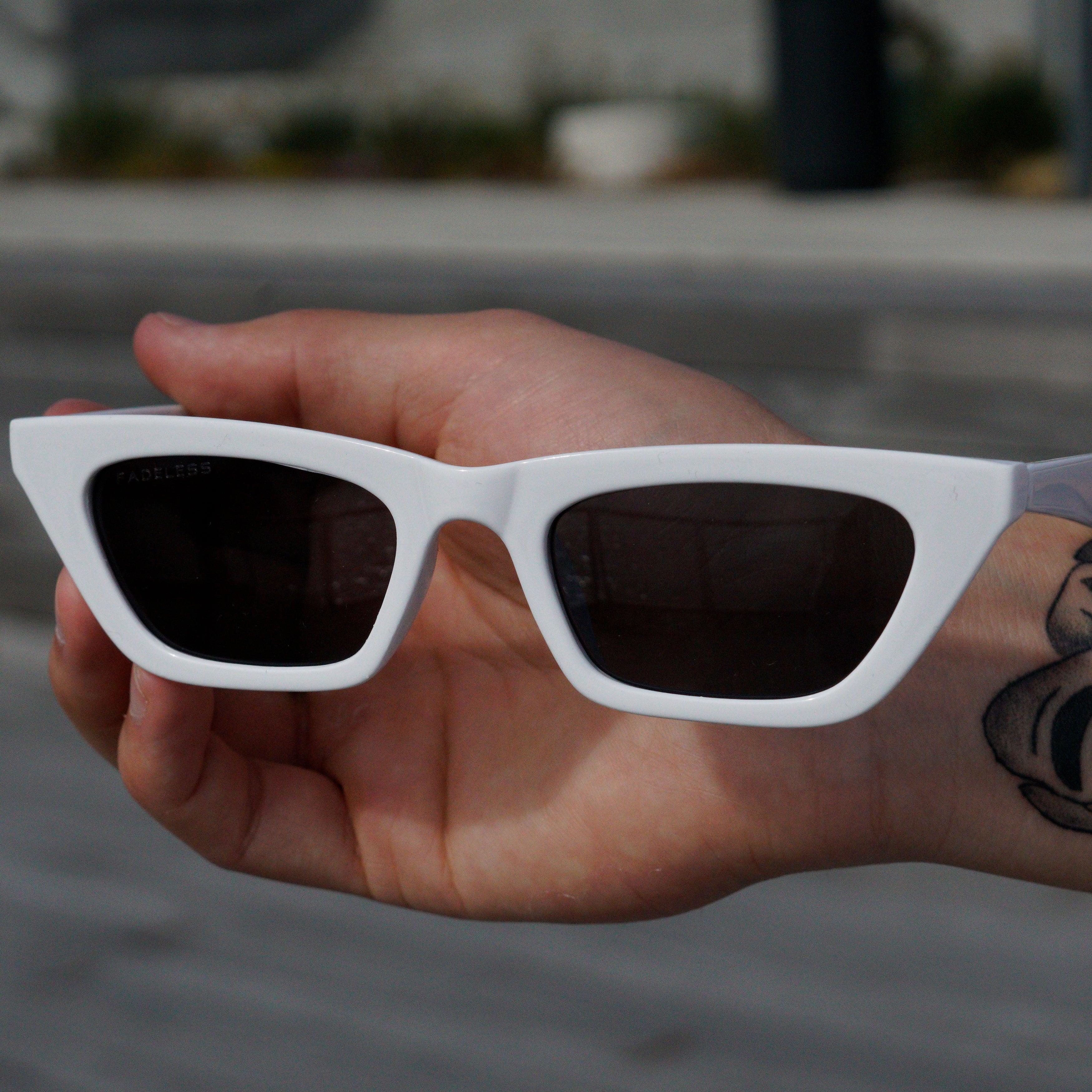 Miami - White
