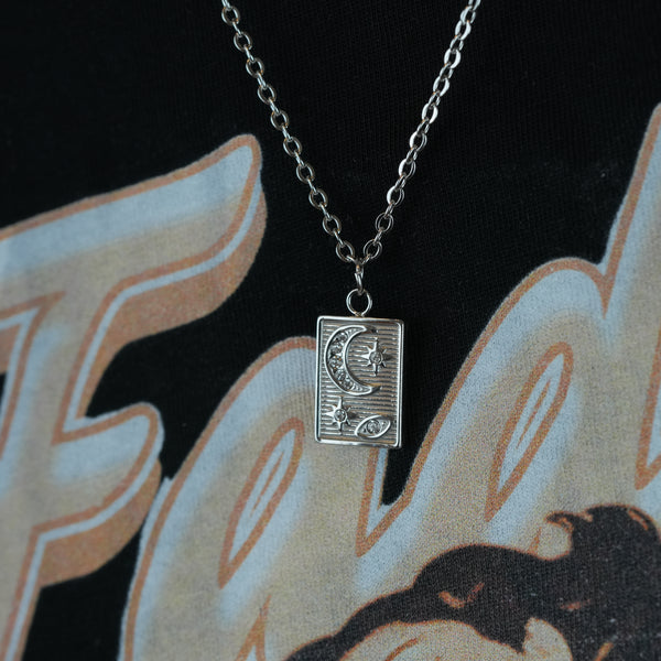 Lumiere Halskæde – Stilren sølv halskæde til ham du holder af