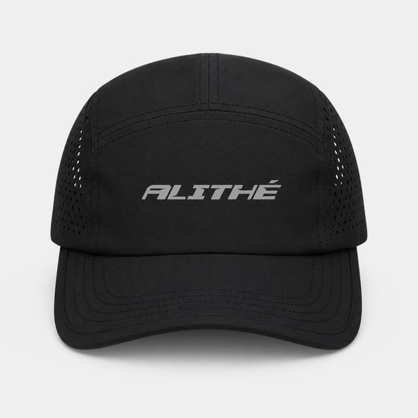 Sort sportskasket med mesh-sider og ALITHÉ-logo