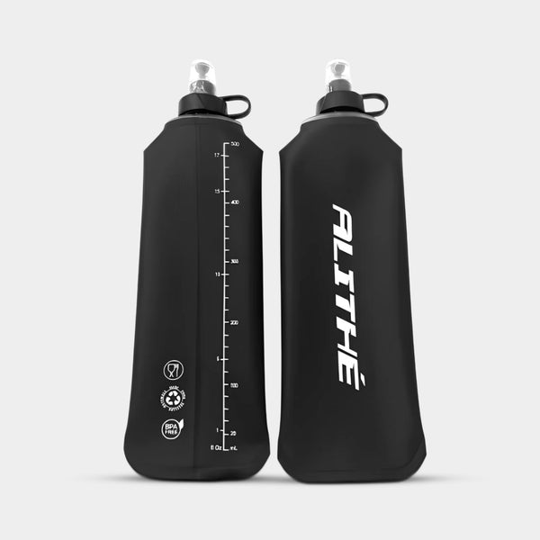 Atlithé Blød Drikkedunk Blackout 500ml med måleskala og BPA-fri design