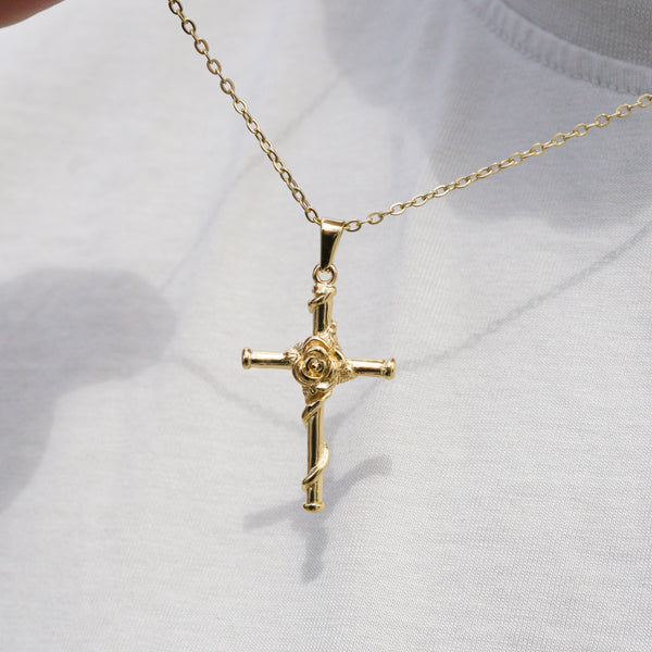 Rose Cross Halskæde - 18k Guldbelagt