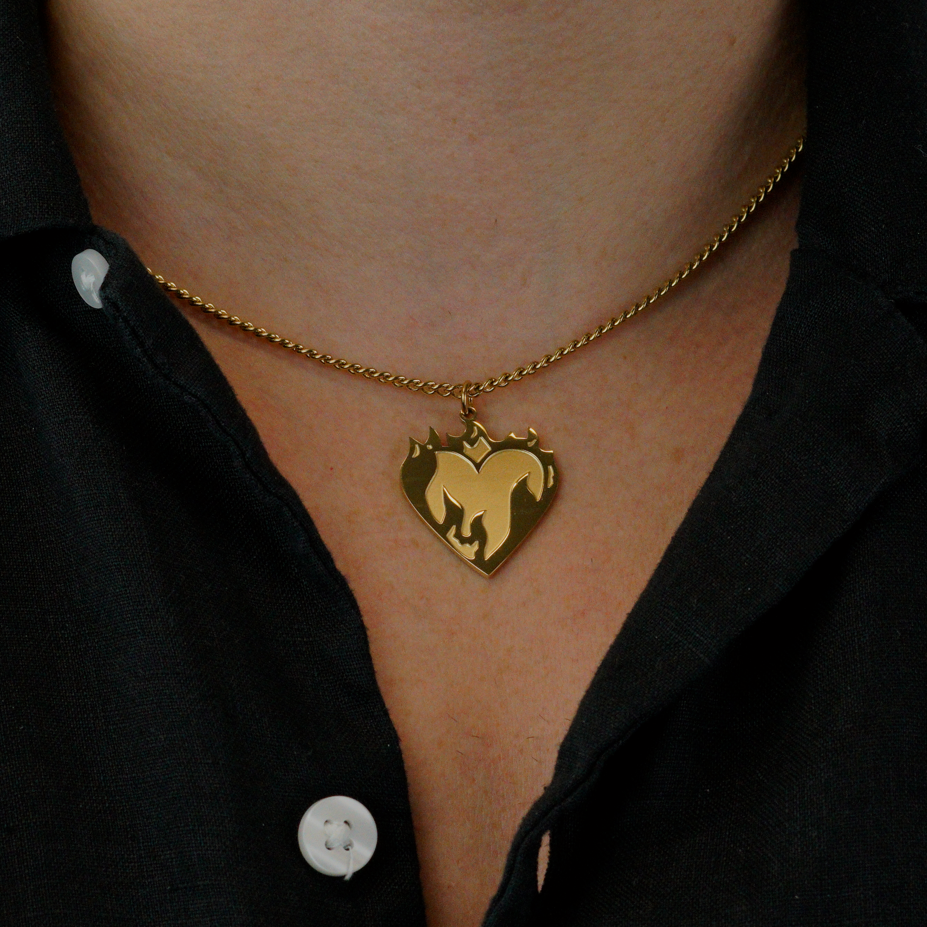 HEART NECKLACE - GOLD