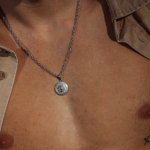 Medusa Halskæde - Sølvfarvet